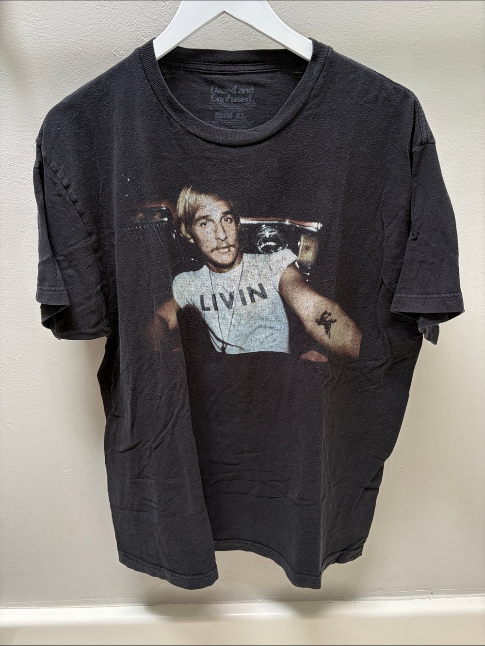 Livin Graphic Short Sleeve Tee - Black